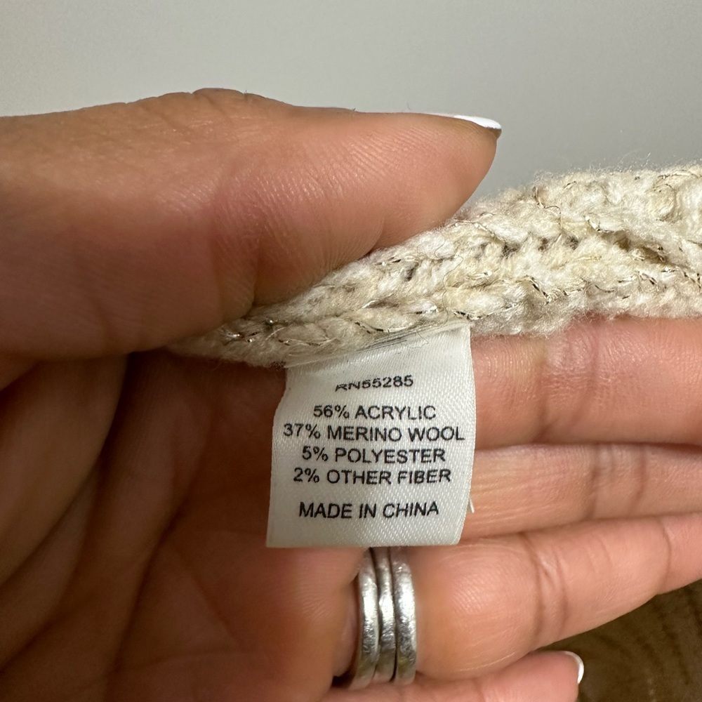 Cardigan - Picture 2 of 6